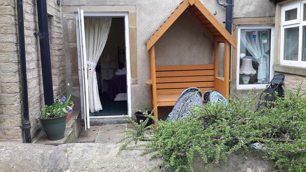 Rosebud Cottage Guest House Haworth Esterno foto