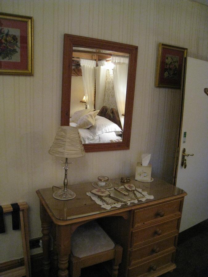 Rosebud Cottage Guest House Haworth Esterno foto